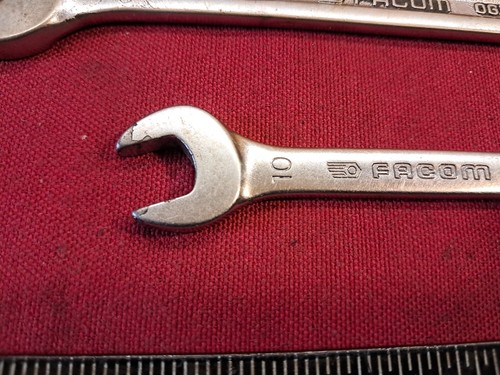 3 Facom Combination Spanners Sizes 32 & 10mm Plus a 9/16 Fairly Good Condition - Picture 8 of 17