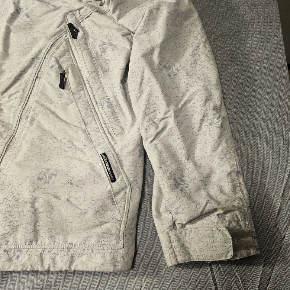 Vintage 2005 Volcom Nimbus Puzzle Print Snow Jacket Men's L White/Yellow G185305 - Image 3 of 4