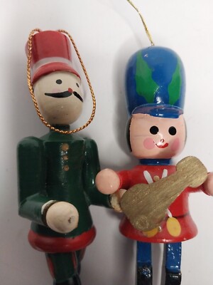 Vtg Set Of 2 Wooden Nutcrackers Soldiers Christmas Ornaments