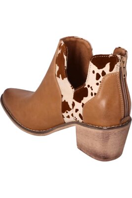 Natural Reflections West Ankle Boots Cow Print
