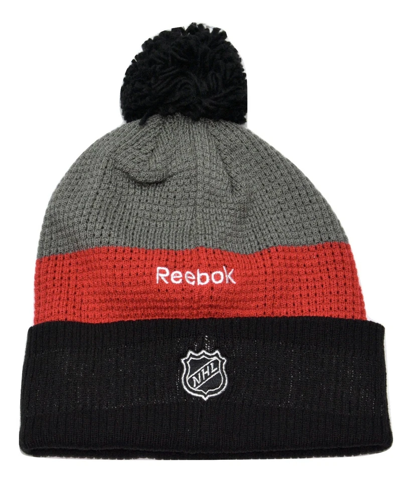 Reebok Chicago Blackhawks NHL Hockey Waffle Tejido Pom Pom Invierno Sombrero Gorro Toque Foto 2 de 2