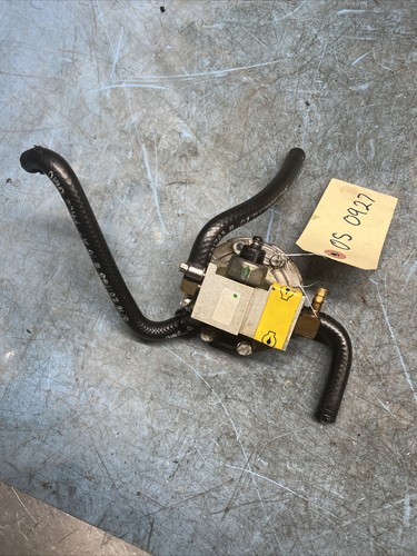 OS0927 EVINRUDE FICHT OIL LIFT PUMP 