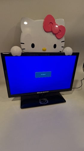Hello Kitty 19" LED HDMI TV PC MONITOR REMOTE SANRIO 2013 KT2219MBY Tested Work - Picture 4 of 24