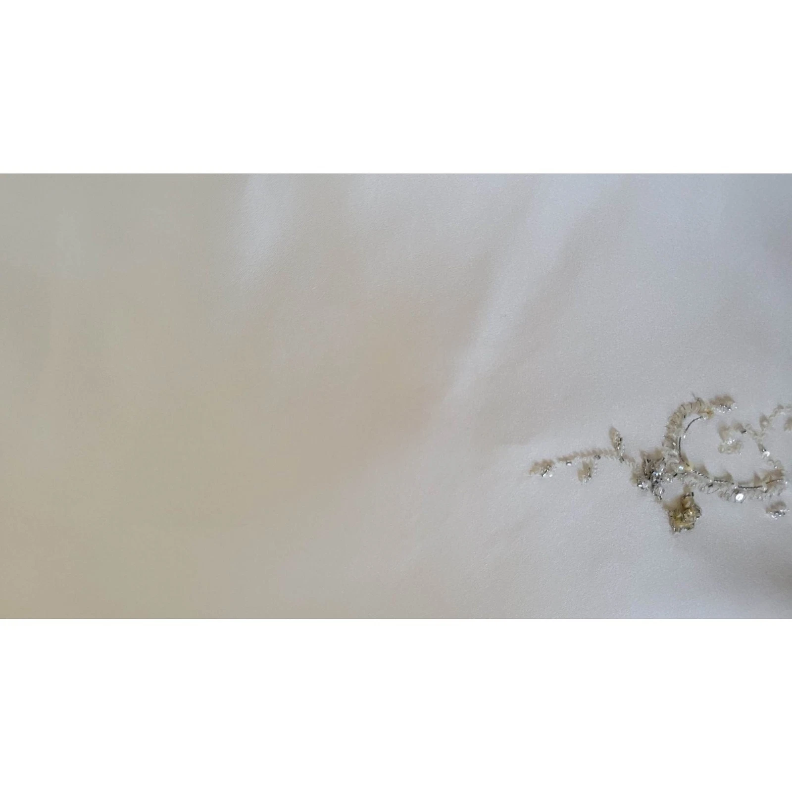 OFF WHITE Abito da sposa Matthew Christopher in seta bianco sporco