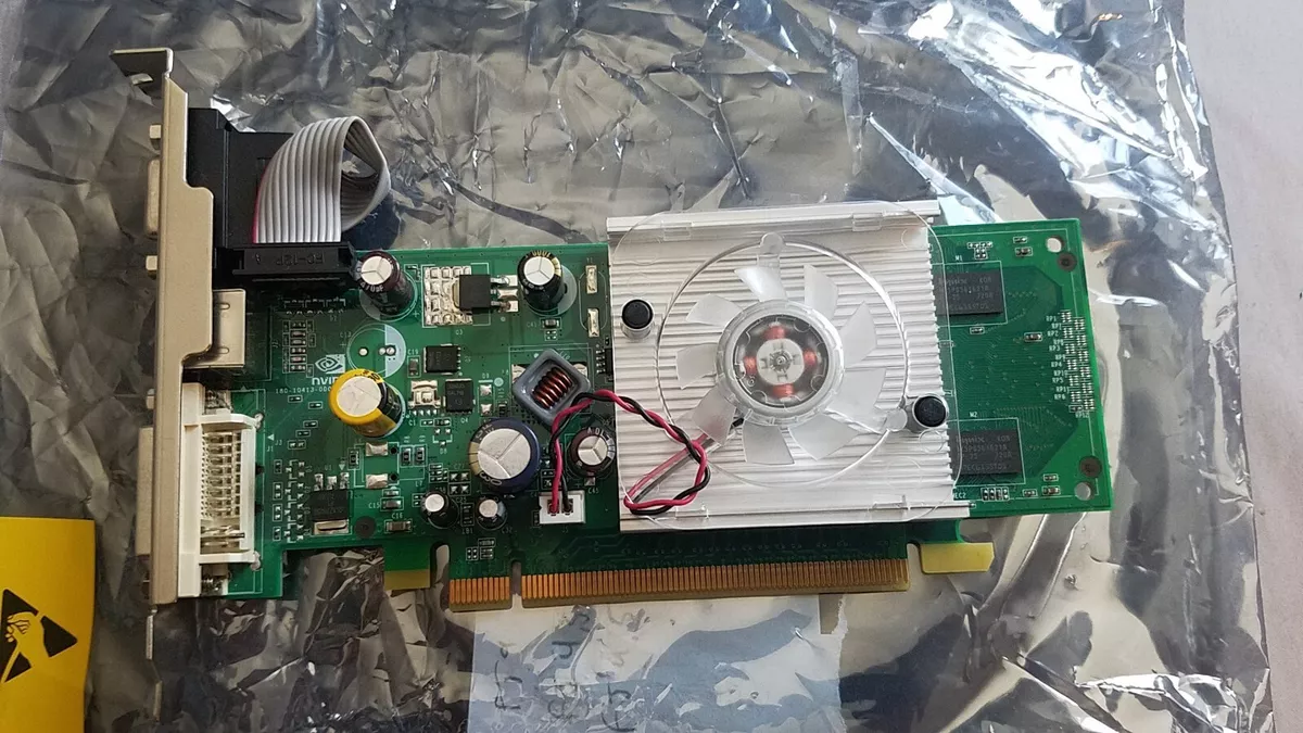 Tested Good FoxConn NVidia GeForce 8400 GS 128MB PCIE GPU Video Graphics Card