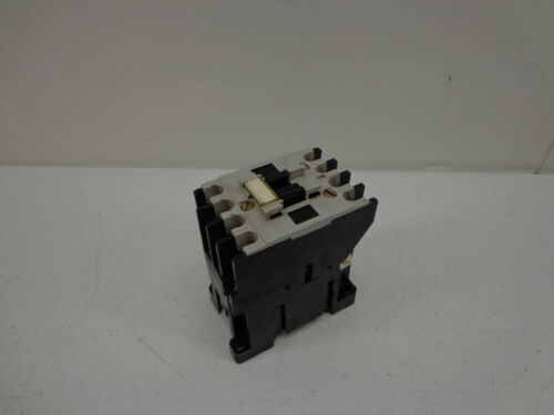 Allen Bradley 100-A09ND3 Contactor - 第 1/2 張圖片