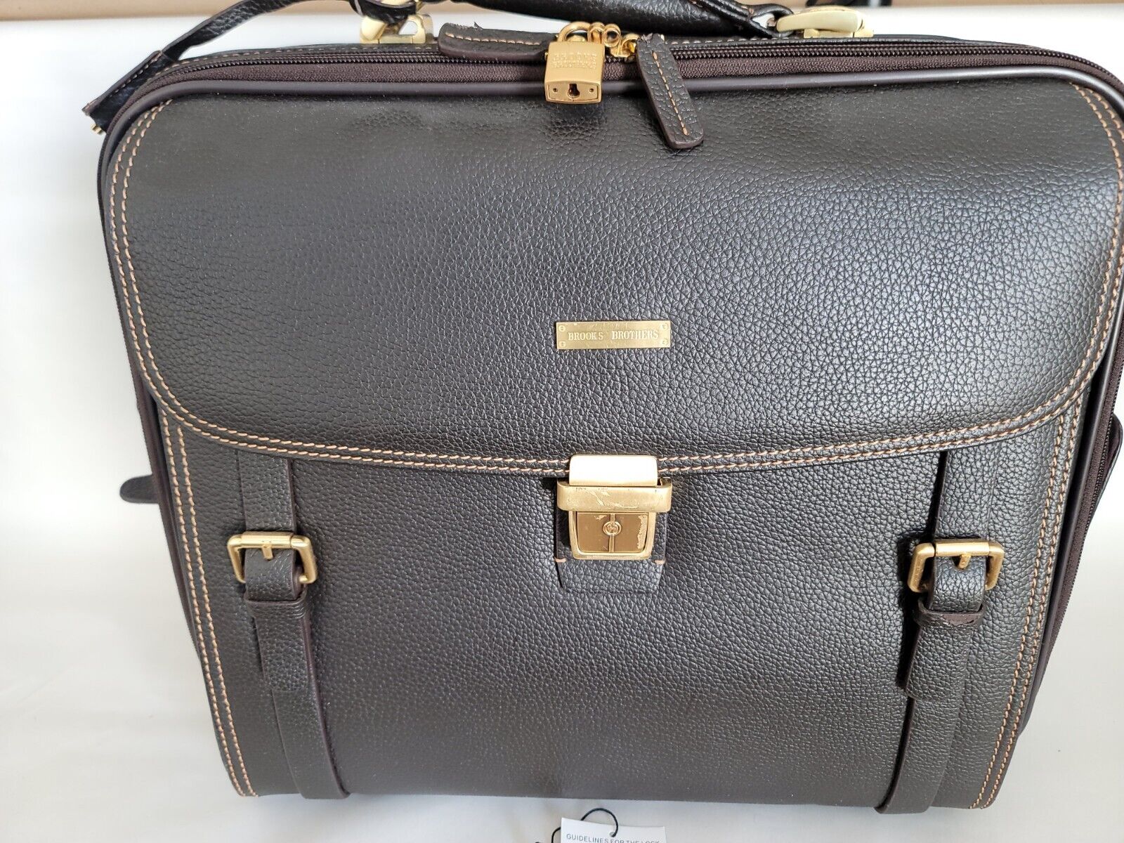 Brooks Brothers Genuine leather suitcase