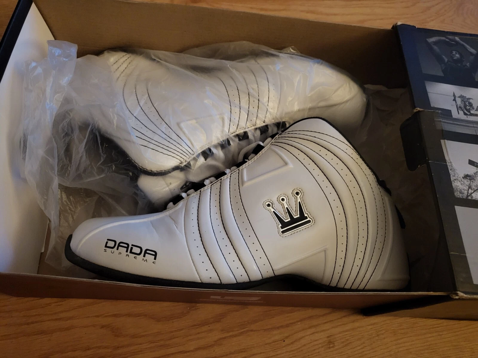Chaussures de basketball DADA SUPREME UK 9,5. Superbe collection ? ? 