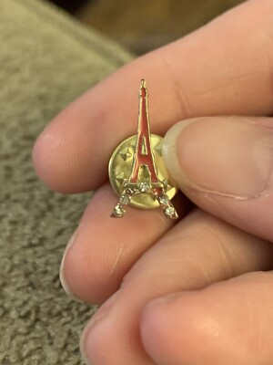 Vintage Eiffel Tower Paris Gold Tone Enamel Lapel Pin (GW4)