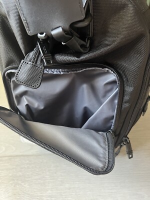 Tumi Alpha 2 Framed Soft Duffel Bag Carry On 96946 1041 Tumi Alpha 2 Framed Soft Duffel Bag Carry On 96946 1041