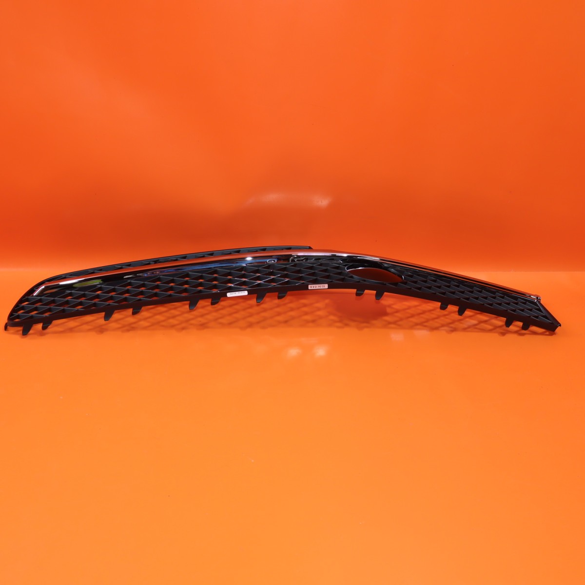 BENTLEY FLYING SPUR GRILLE FRONT RIGHT 2013 2014 2015 2016 4W0807648K OEM