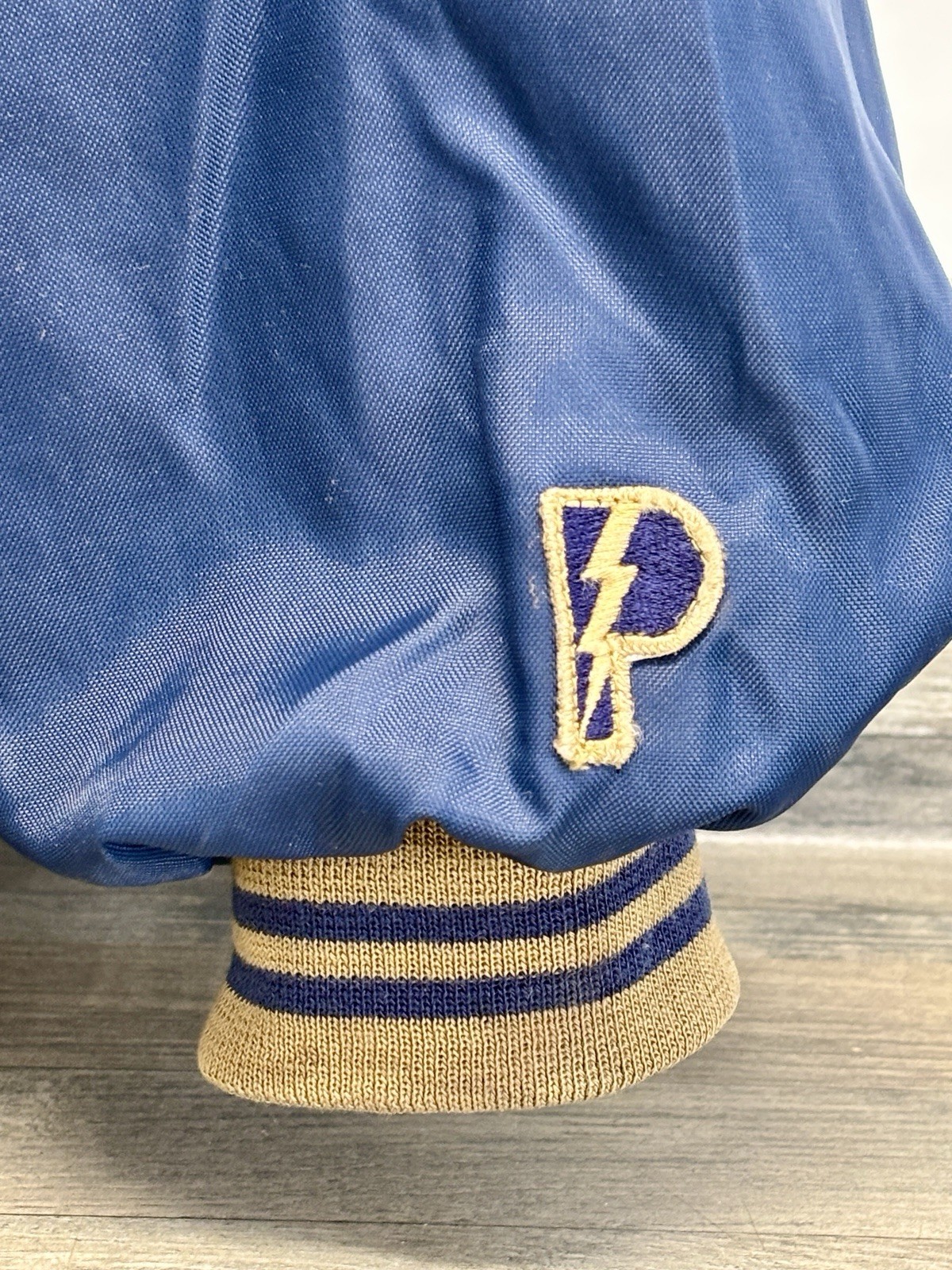 Picture 6 of 12