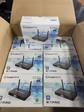 SUPERBOX S7 PRO Streaming Media Player