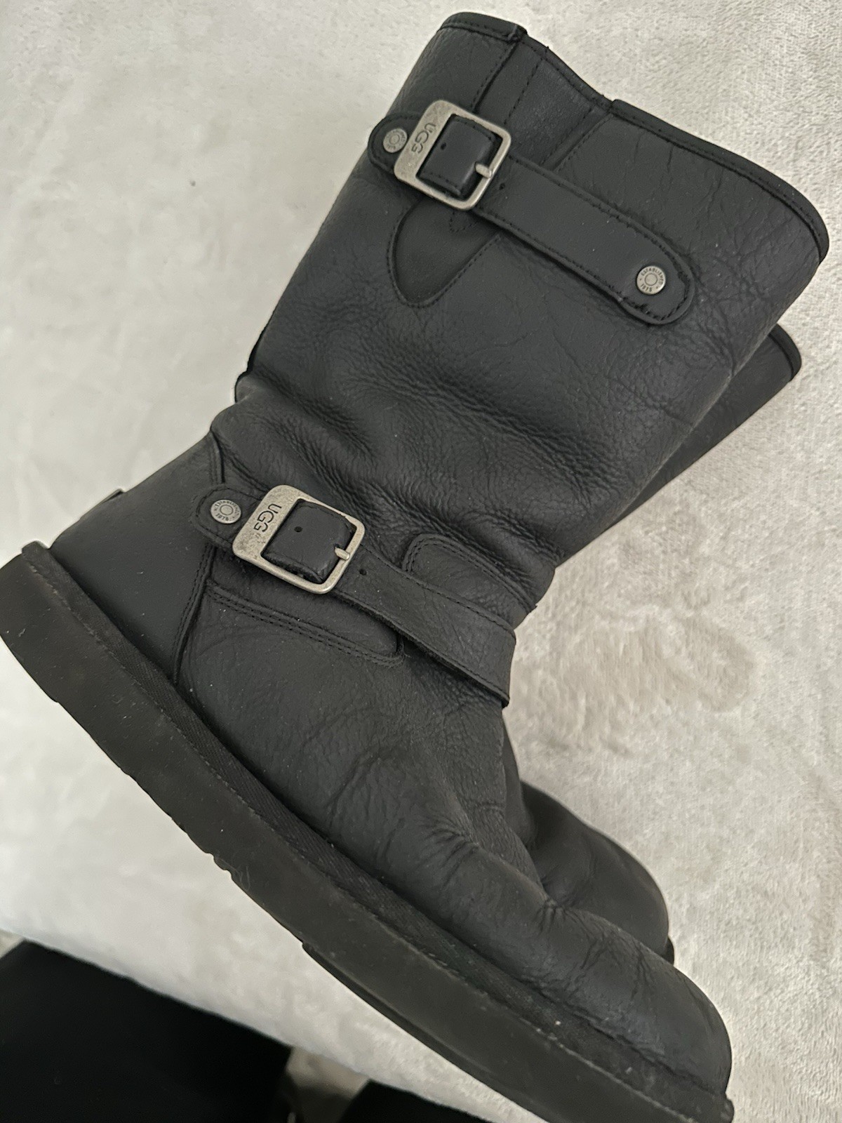 UGG Sutter Buckle Boots Women's Black Leather Shearling Lined Moto - US 9 image 3