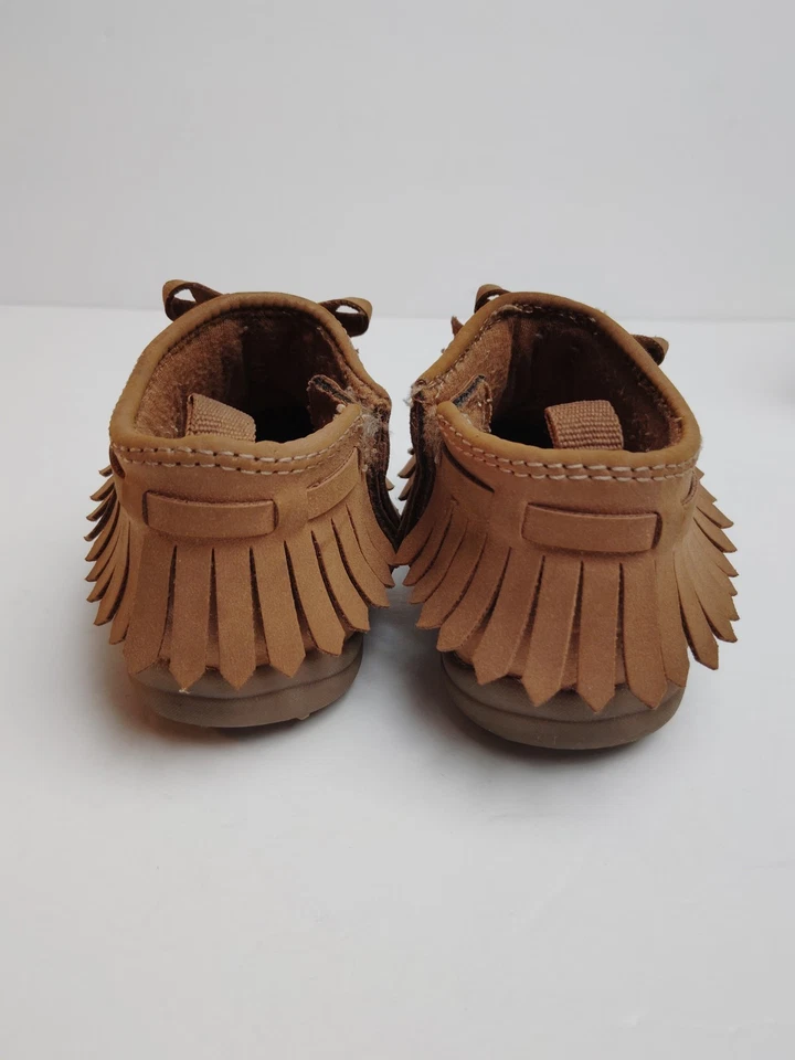 Mocasines Carter's Baby Girl - Every Step Boots Talla 4.5T Foto 3 de 4