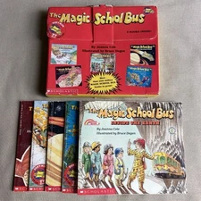 The Magic School Bus Briefcase by Joanna Cole (1995 PB Book Box Set) x5 Science