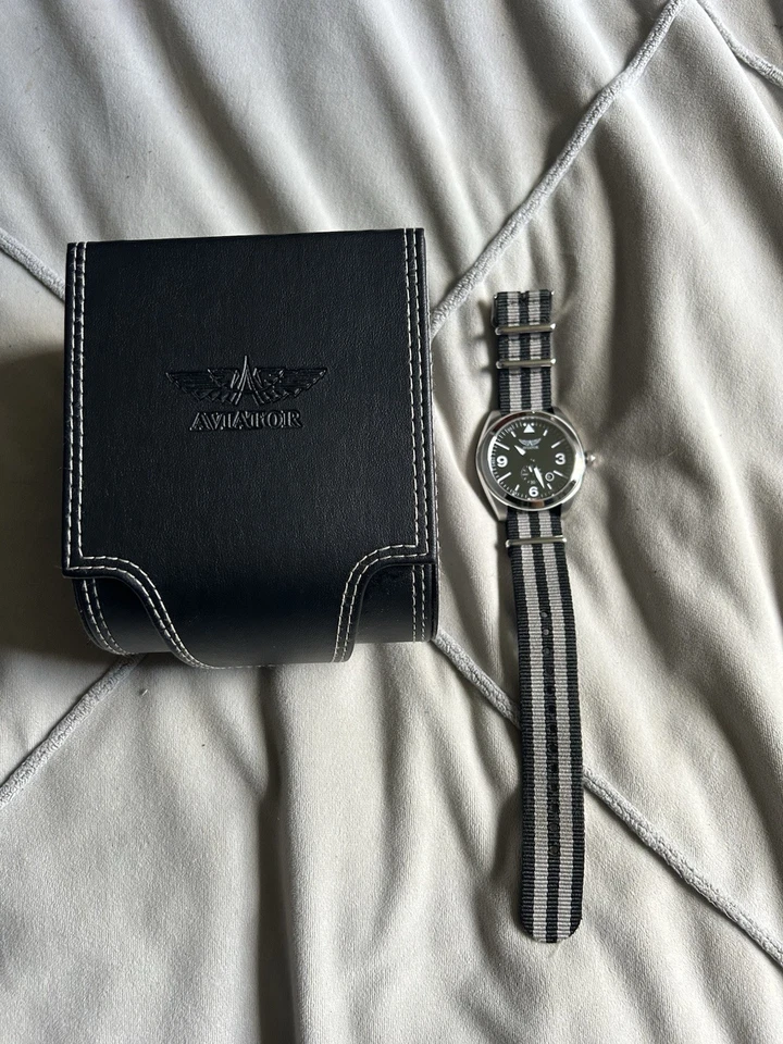 Reloj Foxbat Aviator MiG 25 con caja y correa Bond NATO Foto 3 de 3