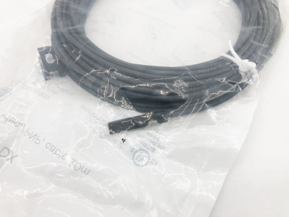 New Parker P8SAGPFDX Position Sensor 10-30VDC 10m Cable - Image 4 of 4
