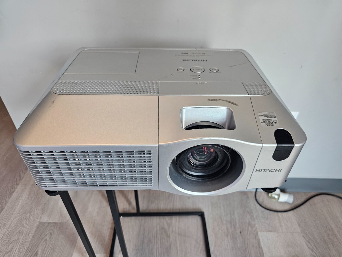 Hitachi XGA Conference Room Projector CP-X615 4K Lumens -360 hours