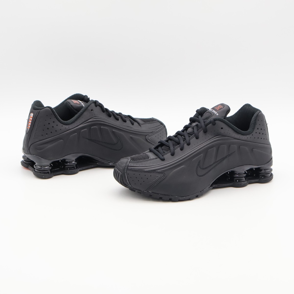 AR3565-004 Nike Shox R4 Black Max Orange (Women's) | eBay
