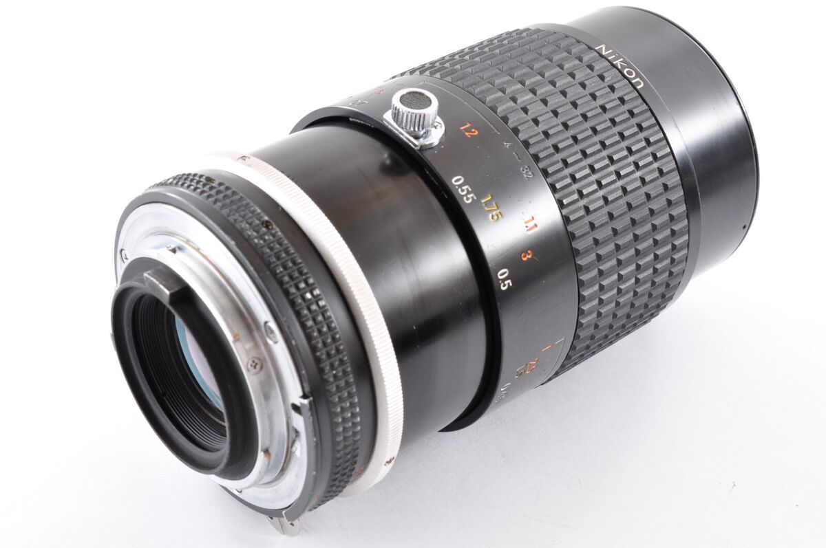 Nikon Ai-S Micro-NIKKOR 105mm F/2.8 & Auto Close-up Ring PN Nikon Ai-S Micro-NIKKOR 105mm F/2.8 & Auto Close-up Ring PN