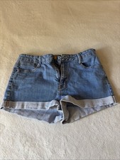 Forever 21 Women's Blue Denim Shorts Medium Wash Cuffed Size 30 Waist