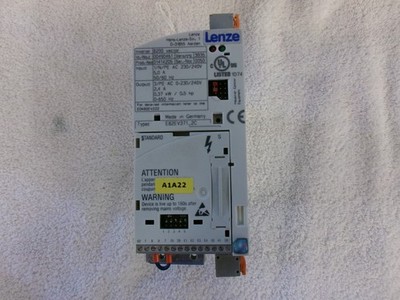 LENZE 8200 vector Inverter Drive   E82EV371_2C    00490461