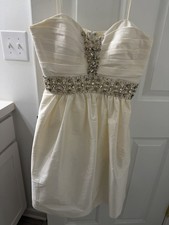 Davids Bridal Wedding Dress Size 8