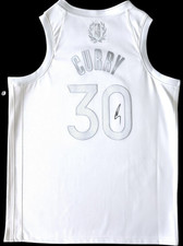 Stephen Curry Rookie Cards and Autograph Memorabilia Guide 66