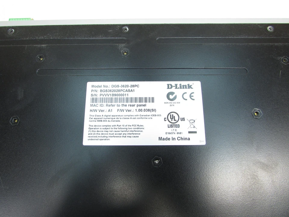 D-LINK DGS-3620-28PC 28-Port Gigabit L3 Stackable Managed PoE Switch - Image 4 of 4