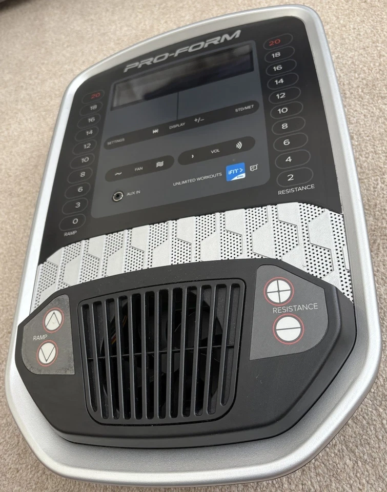 Proform 720 E Elliptical Display Console 426590 - Image 2 of 4