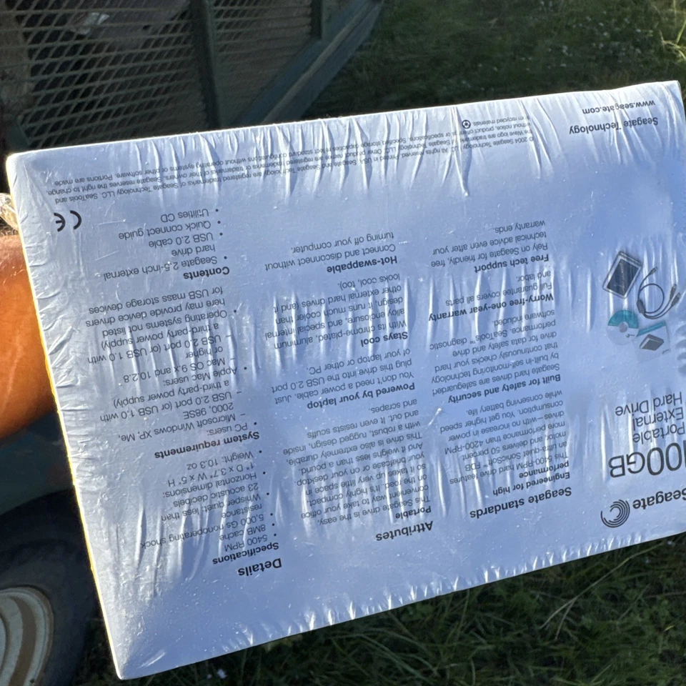 Seagate 100 Gb Portable External Hard Drive - Image 3 of 4