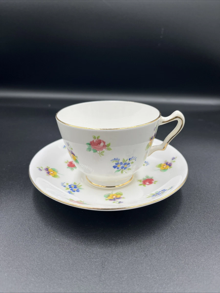 Staffordshire Tea Cup In Antique Ceramic & Porcelain Cups