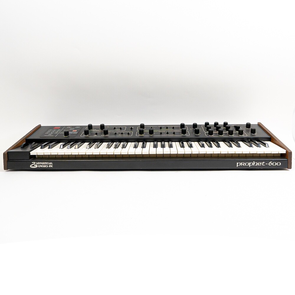 Sequential Circuits Prophet 600 61-Key Keyboard / Synthesizer