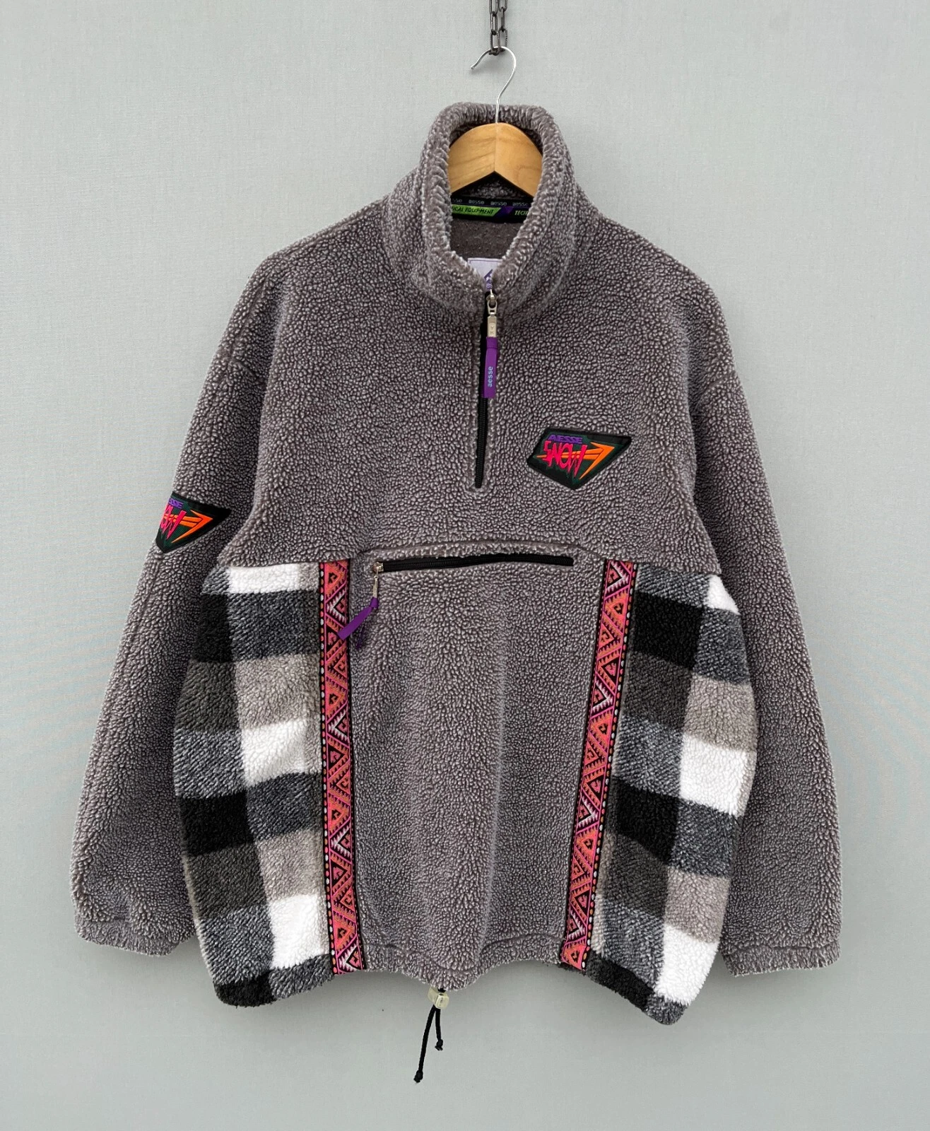 Rare Vintahe AESSE Deep Pile Funky Sweater Rave Festival Ski Colored Aztec Sz M