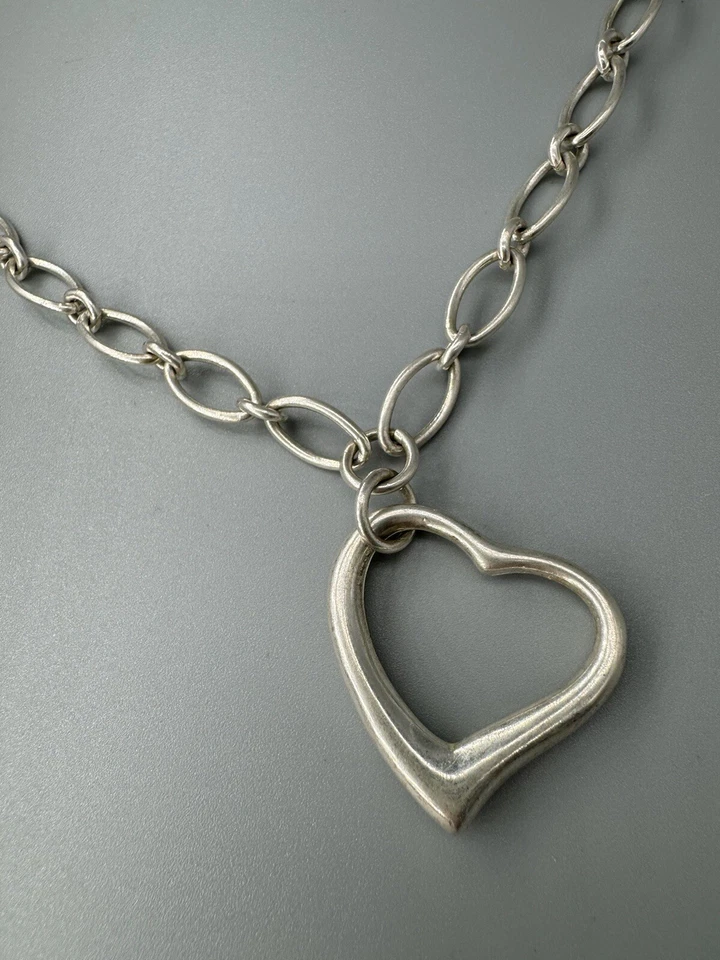 Gargantilla colgante de corazón abierto de plata de ley 925 de Italia collar de cadena de eslabones ovalados de 15" Foto 3 de 4