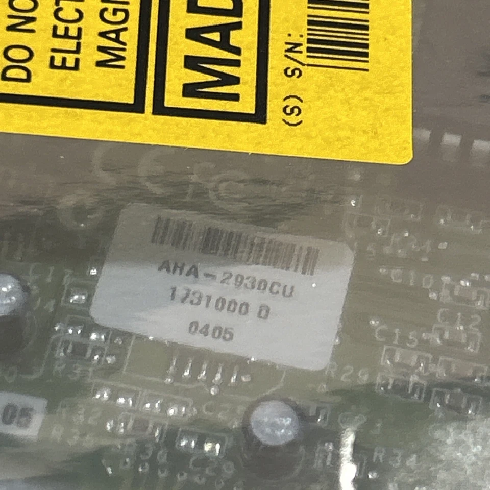 Adaptec AHA-2930CU SCSI Controller Card Installation Disc & Manual - Image 3 of 4
