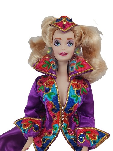 1986... Barbies with Porcelain Face - Eine Übersicht der Mattel Serien