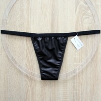 String Tanga Slip - Lack Leder Optik - Matt Schwarz - Gr. 36/38