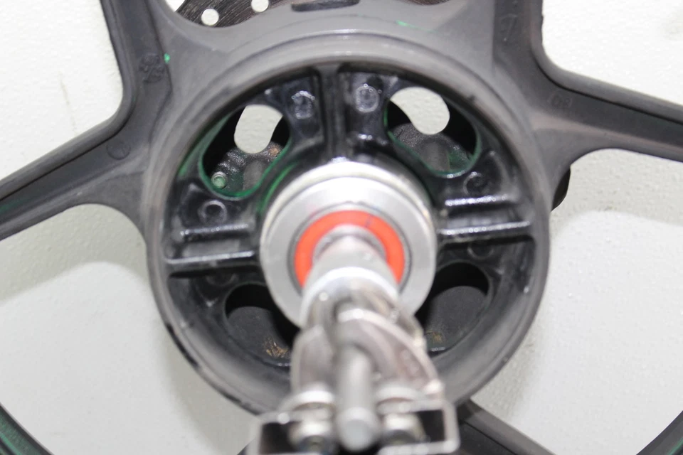 Llanta trasera Kawasaki Ninja 650R 2009-2011 (recta) Foto 2 de 4