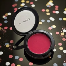 M·A·C Powder Blush Fard à Joues, shade: BRIGHT CORAL .21oz original TALC formula