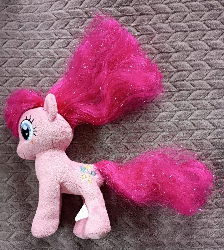 My Little Pony Aurora World 6-1/2 Inch Plush, Pinkie Pie, Tinsel Hair