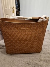 Michael Kors Jet Set Bag Large Light Brown