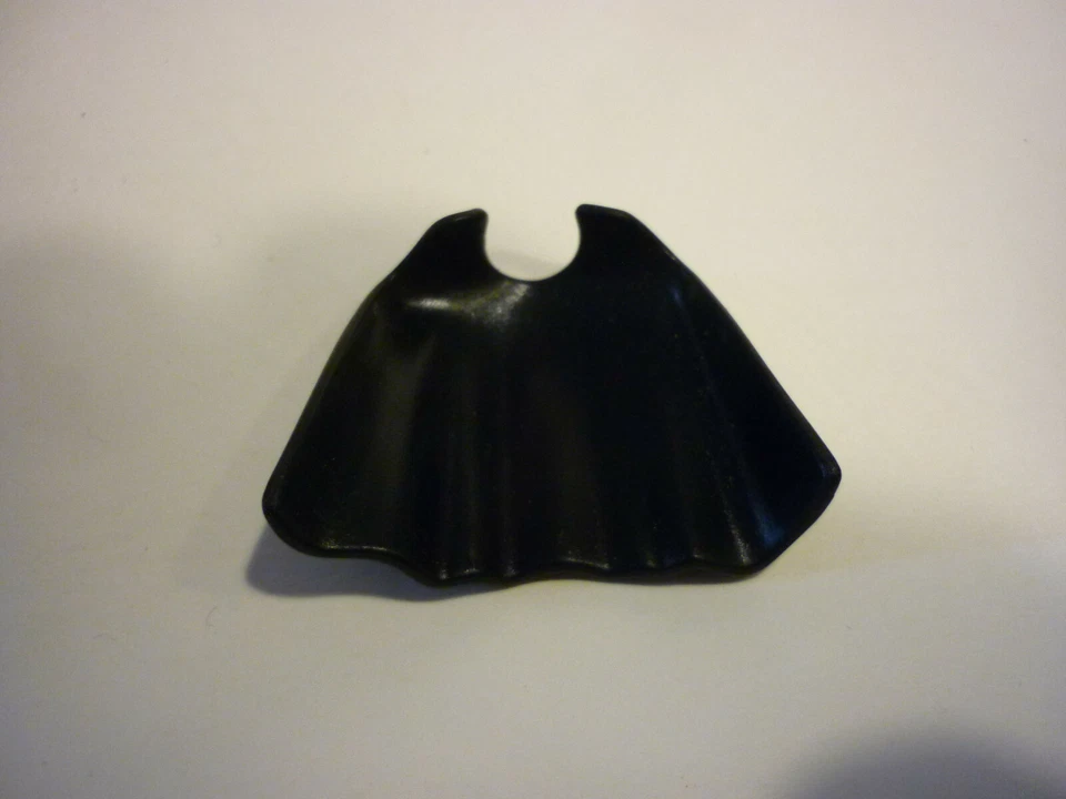 playmobil  accessoire tablier, cuirasse , gilet , cape noire - Photo 2/2