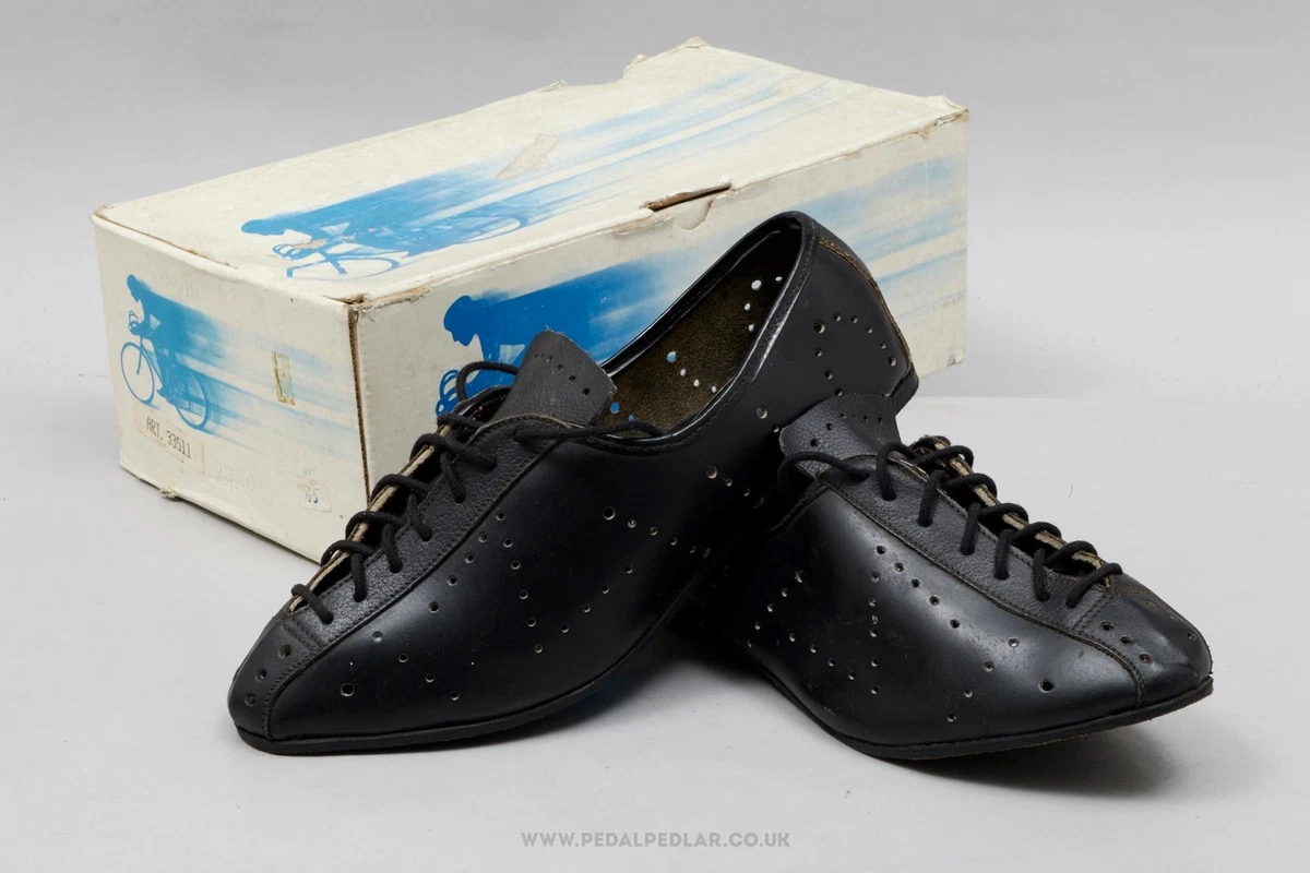 Chaussures Cycliste Vintage NOS – T45 – Cuir Noir – Fabrication Française (années 60/70)