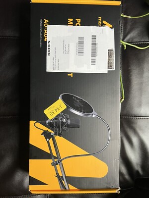 MAONO AU-A04 USB Microphone with AU-MH601 Studio Monitor Headphones Bundle
