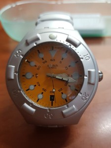Swatch Moray's Bite Watch (SUGB100) | Swatch Fun Scuba Watches
