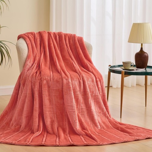 KORBLISS Super Soft Flannel Throw Blanket 50x60 Inches Premium Coral Strip - Picture 3 of 7