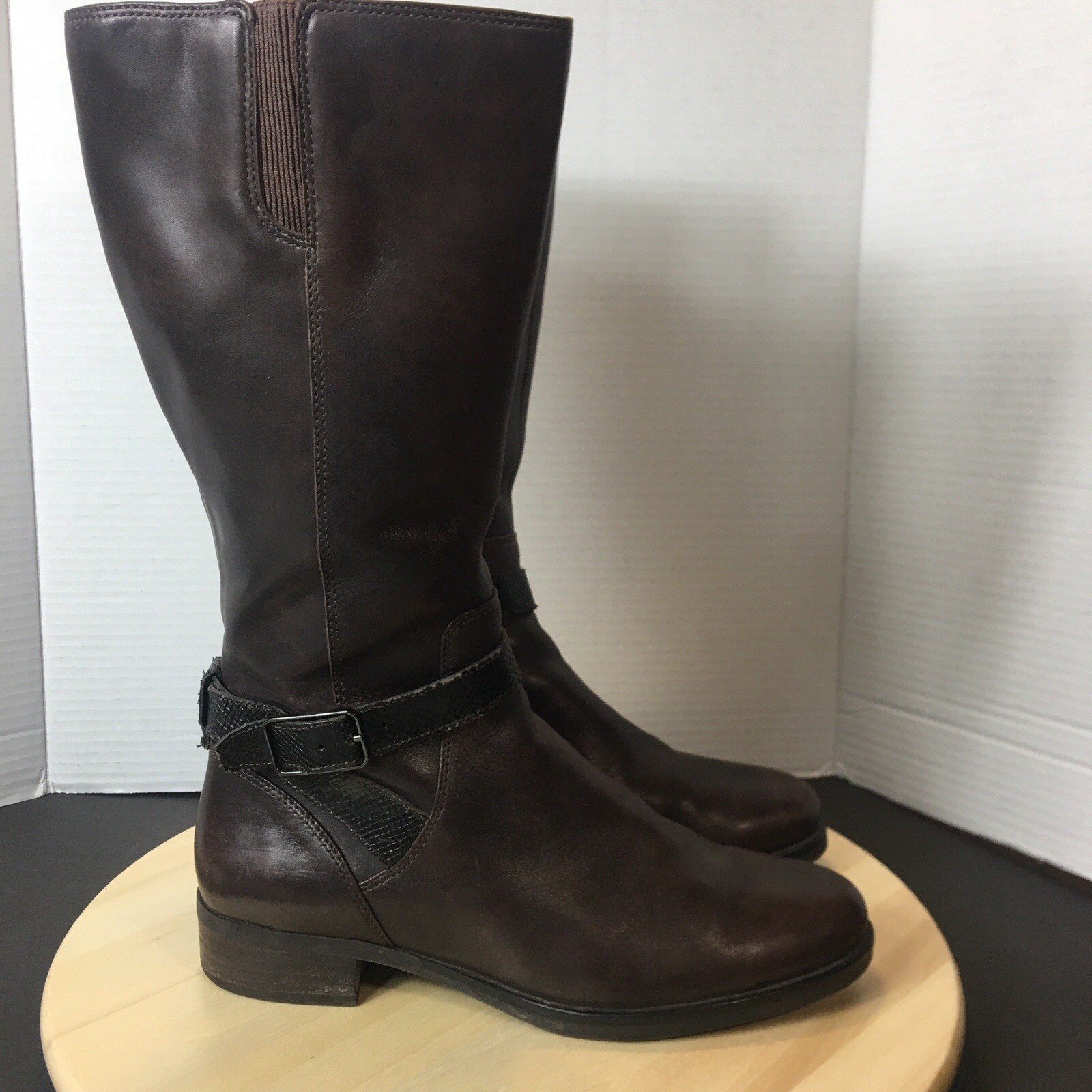 Ecco Women's Brown Leather Tall Boots Size EU40 US 9 Zip Closure