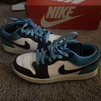 Size 4 - Nike Dunk Pro SB Low Laser Blue